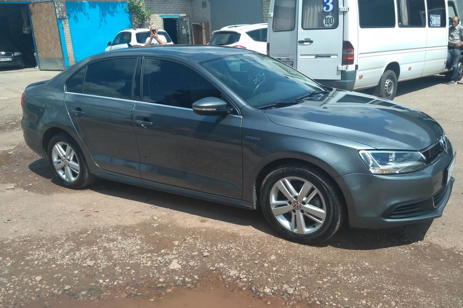 Продам Volkswagen Jetta 2013 года в г. Кривой Рог, Днепропетровская область