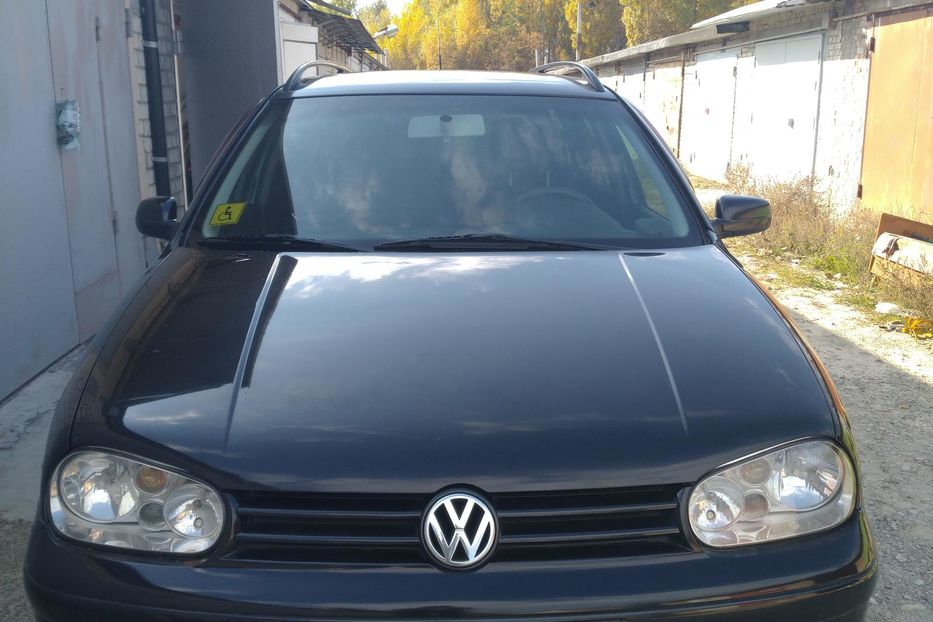 Продам Volkswagen Golf IV Variant 1999 года в Киеве