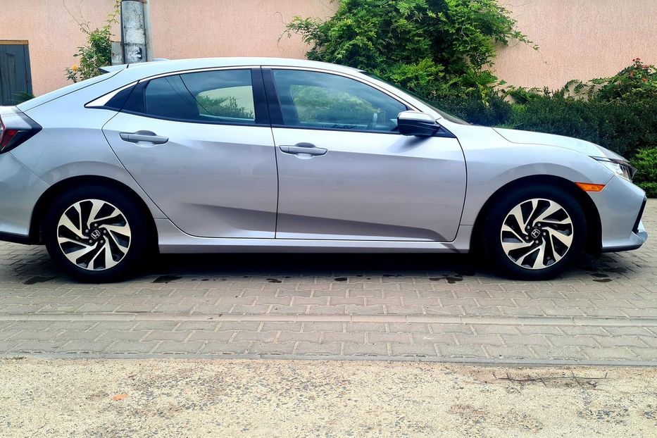 Продам Honda Civic 2018 года в Одессе