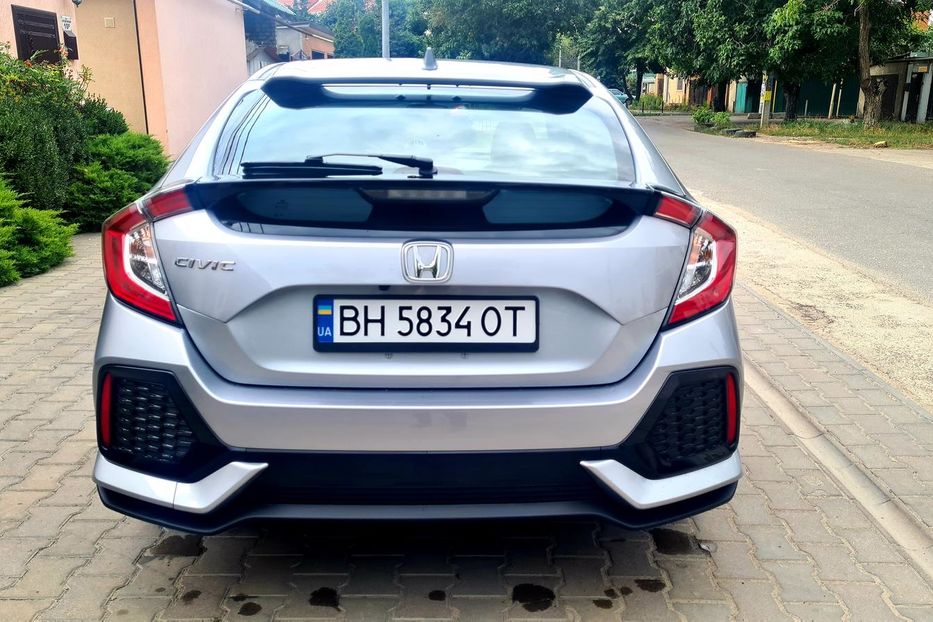 Продам Honda Civic 2018 года в Одессе