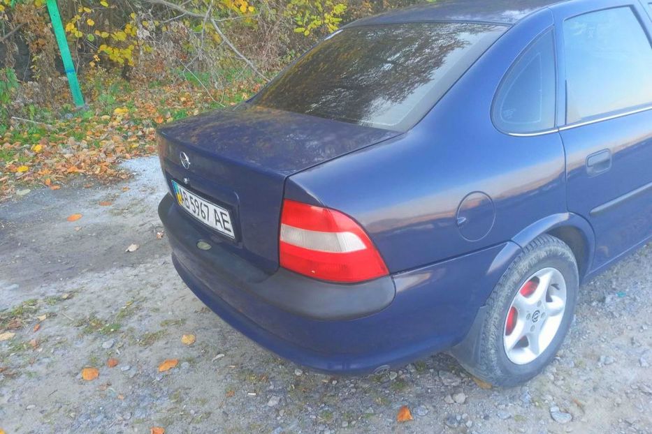 Продам Opel Vectra B 1998 года в г. Сокиряны, Черновицкая область