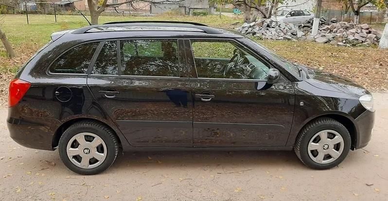 Продам Skoda Fabia 2009 года в г. Яготин, Киевская область