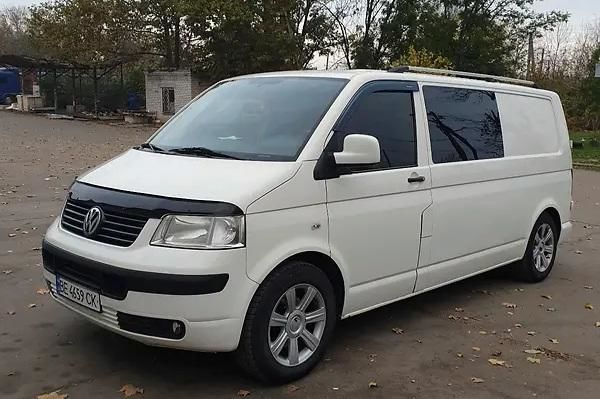 Продам Volkswagen T5 (Transporter) пасс. 2006 года в г. Яготин, Киевская область