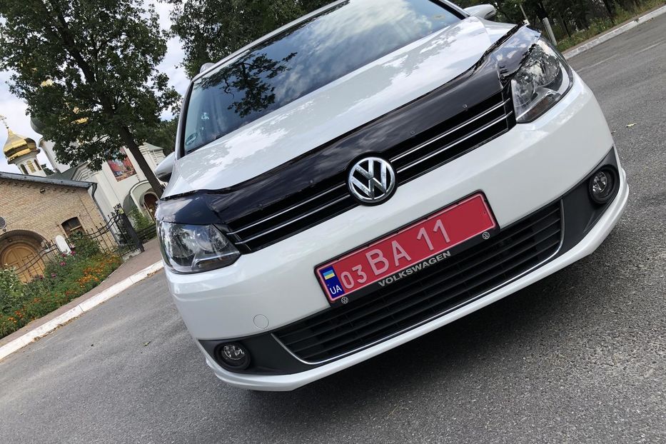 Продам Volkswagen Touran Bluemotion 2014 года в Киеве