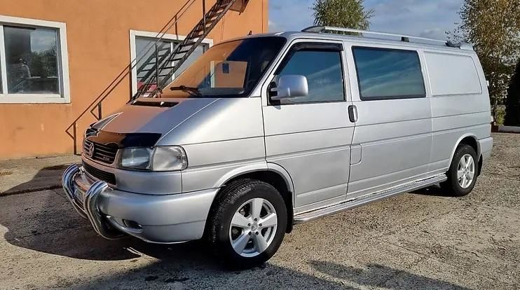 Продам Volkswagen T4 (Transporter) пасс. 2001 года в г. Яготин, Киевская область