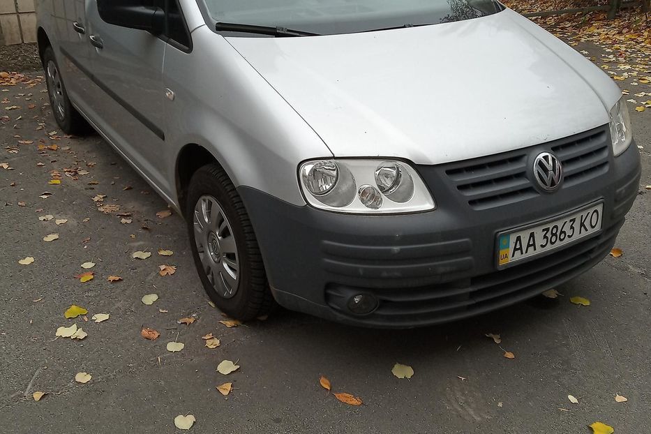 Продам Volkswagen Caddy пасс. 2005 года в Киеве