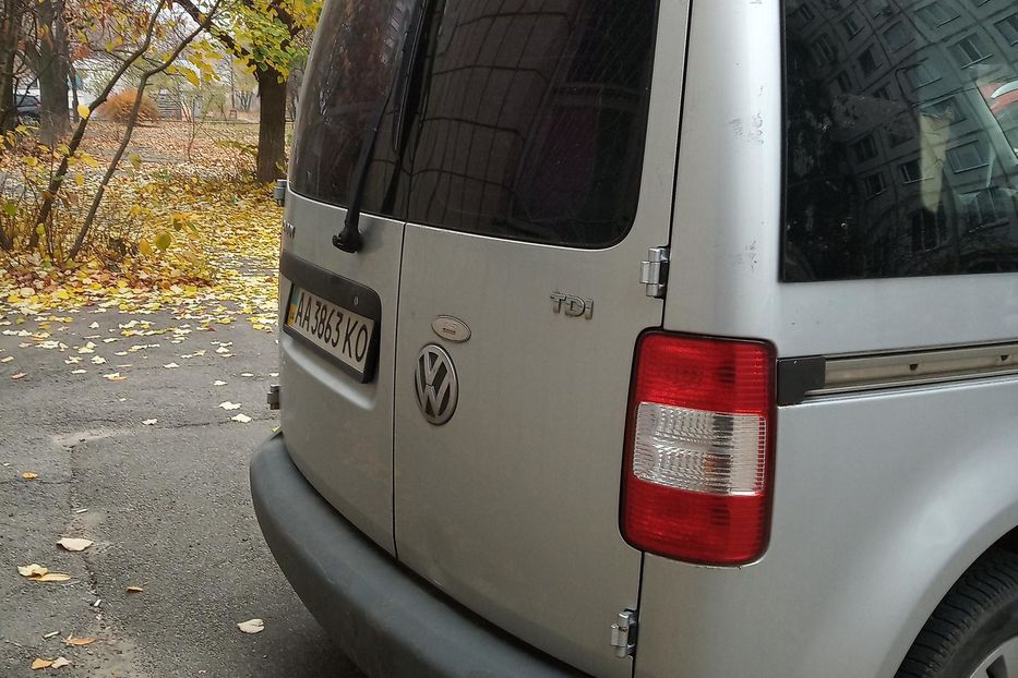 Продам Volkswagen Caddy пасс. 2005 года в Киеве