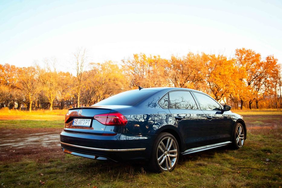 Продам Volkswagen Passat B8 R line 2018 года в Днепре