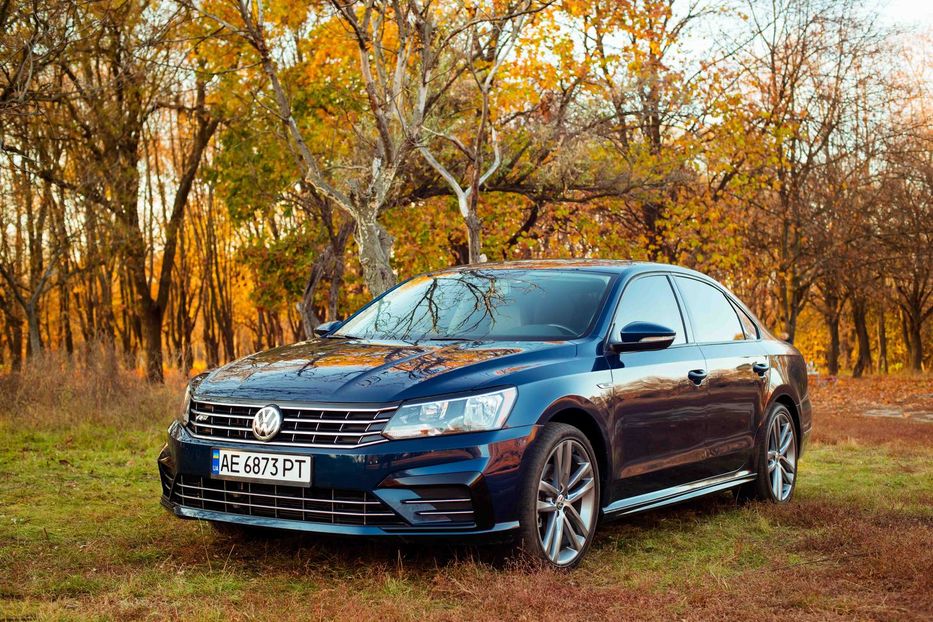 Продам Volkswagen Passat B8 R line 2018 года в Днепре