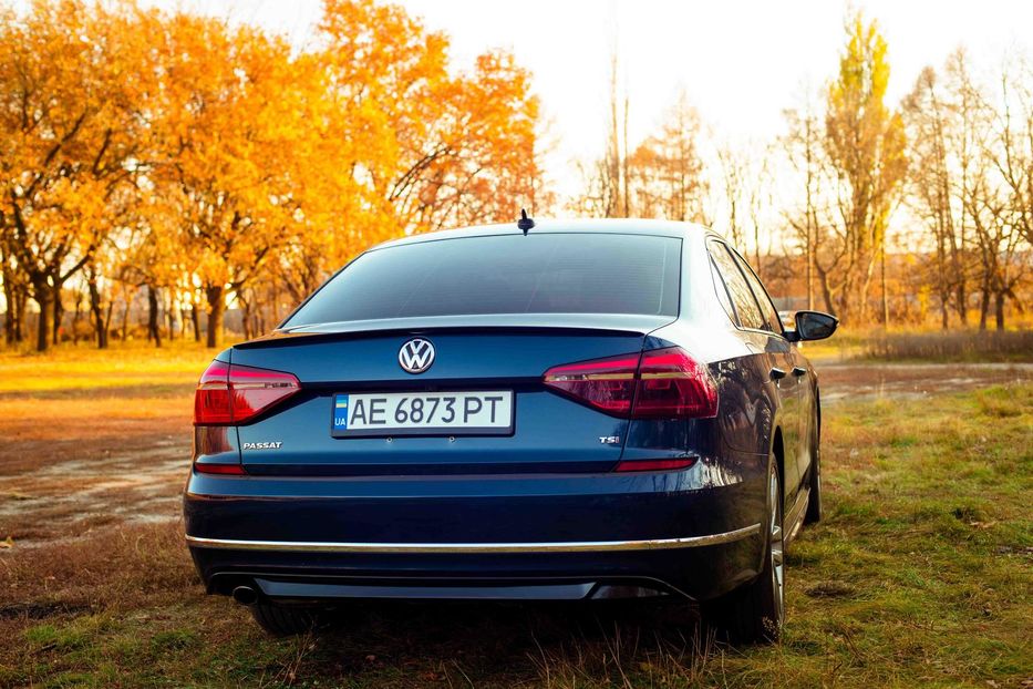 Продам Volkswagen Passat B8 R line 2018 года в Днепре