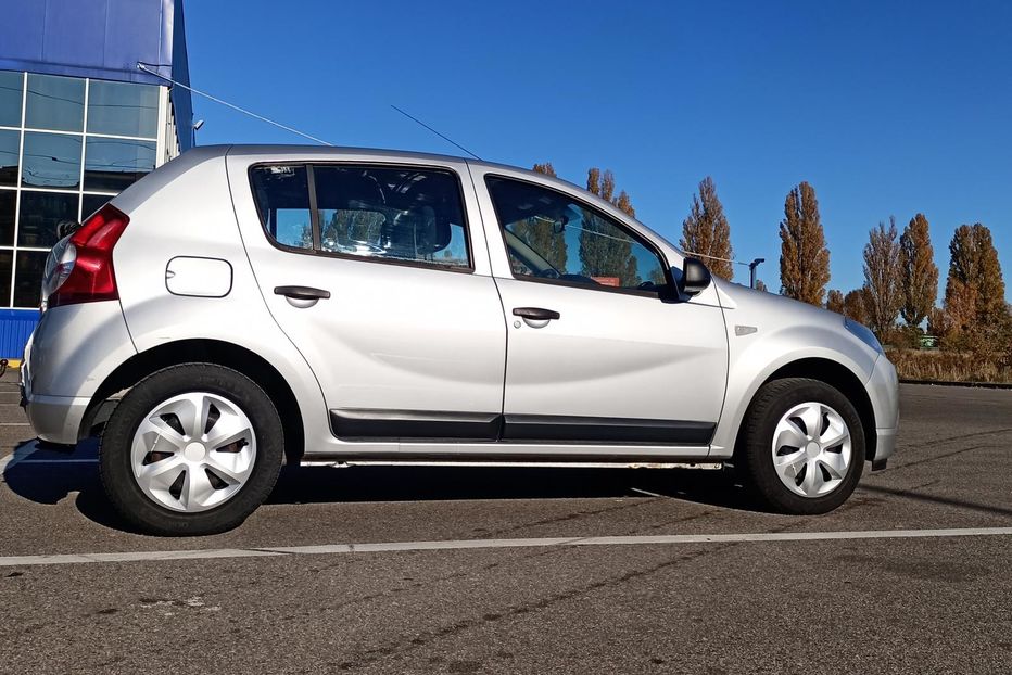 Продам Dacia Sandero 2009 года в Чернигове