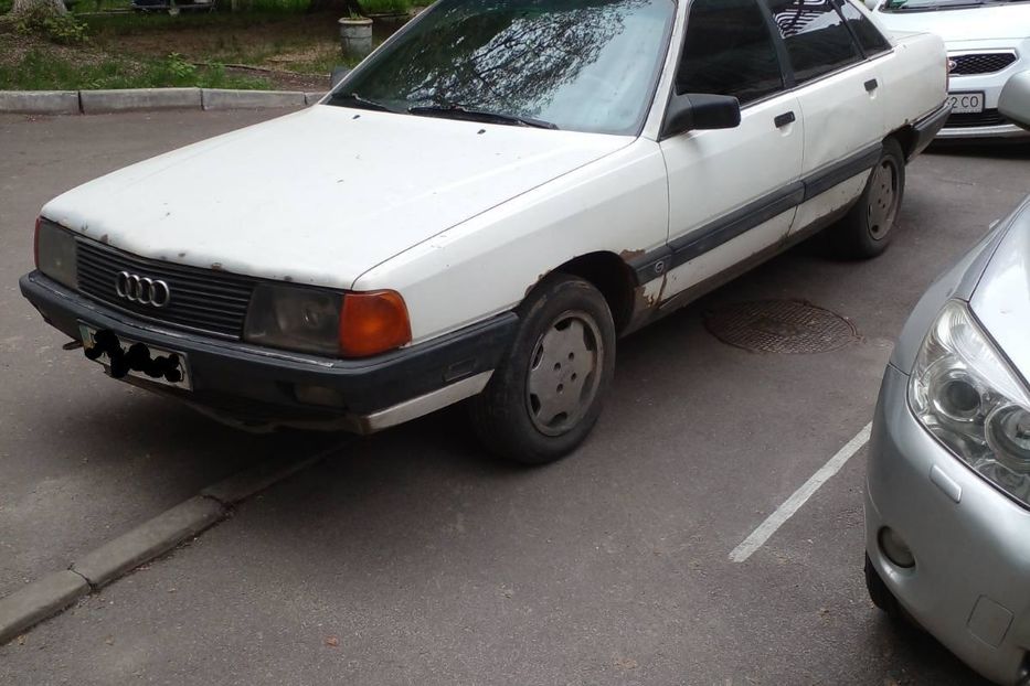 Продам Audi 100 1985 года в Киеве