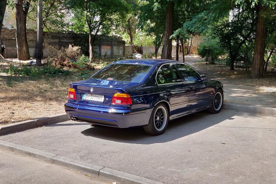 Продам BMW 520 e39 2001 года в Одессе