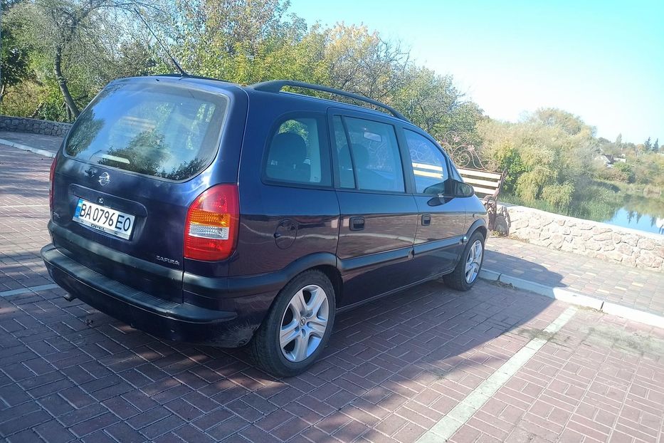 Продам Opel Zafira 2000 года в г. Малая Виска, Кировоградская область