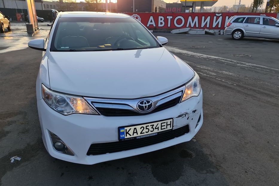 Продам Toyota Camry 2013 года в Одессе