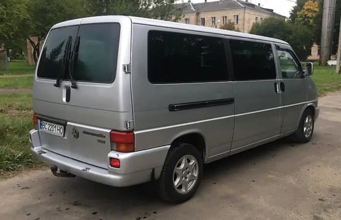 Продам Volkswagen T4 (Transporter) пасс. 2001 года в г. Яготин, Киевская область