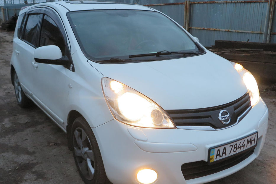 Продам Nissan Note 2011 года в Киеве