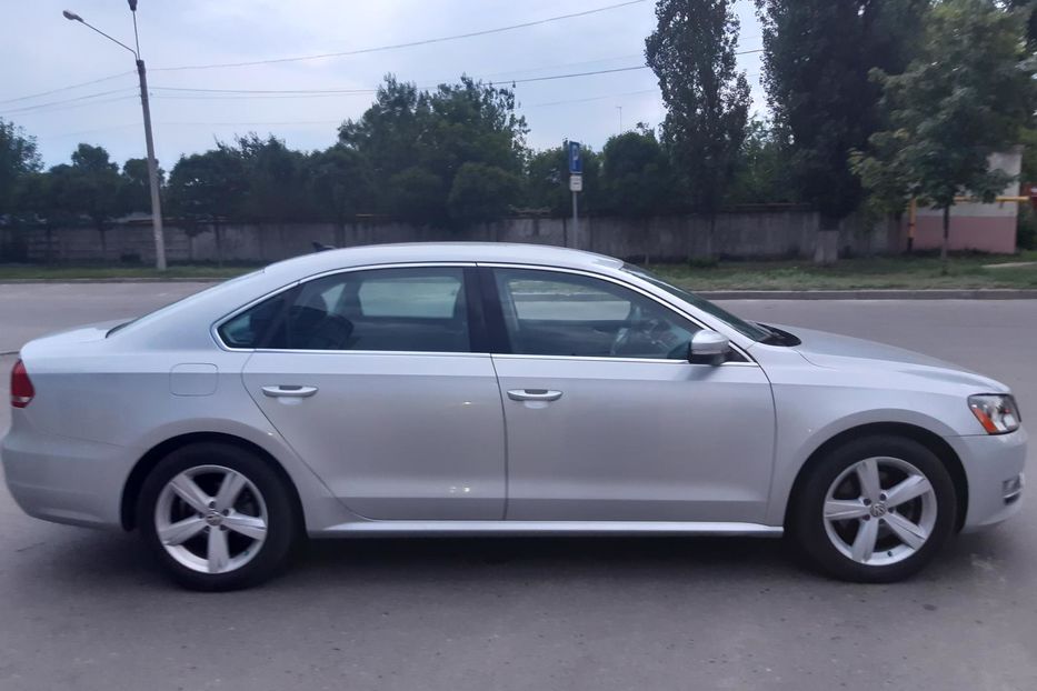 Продам Volkswagen Passat B7 2015 года в Харькове