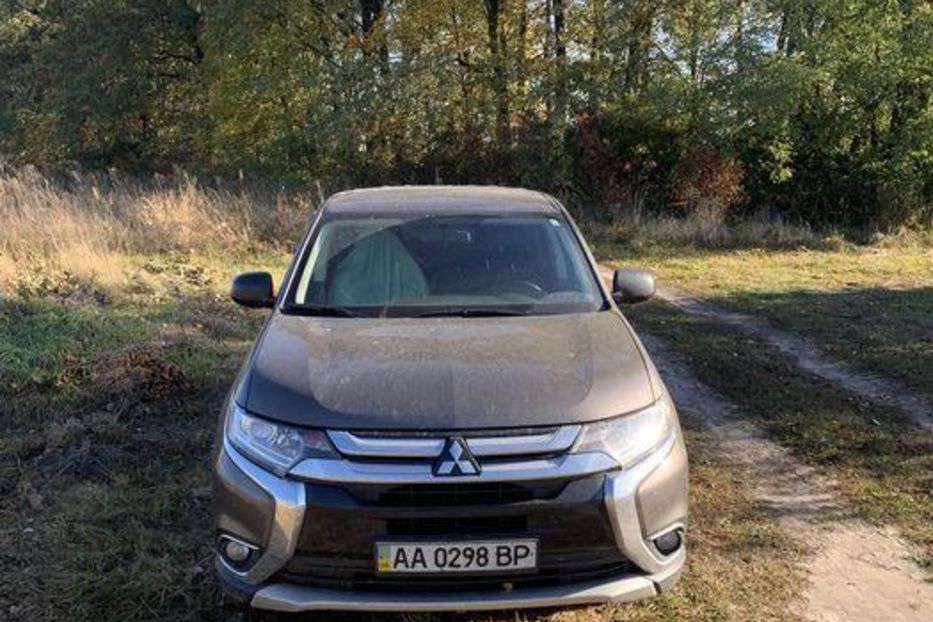 Продам Mitsubishi Outlander XL 2016 года в г. Козелец, Черниговская область