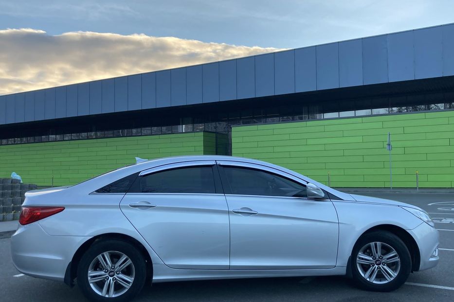 Продам Hyundai Sonata 2014 года в Киеве