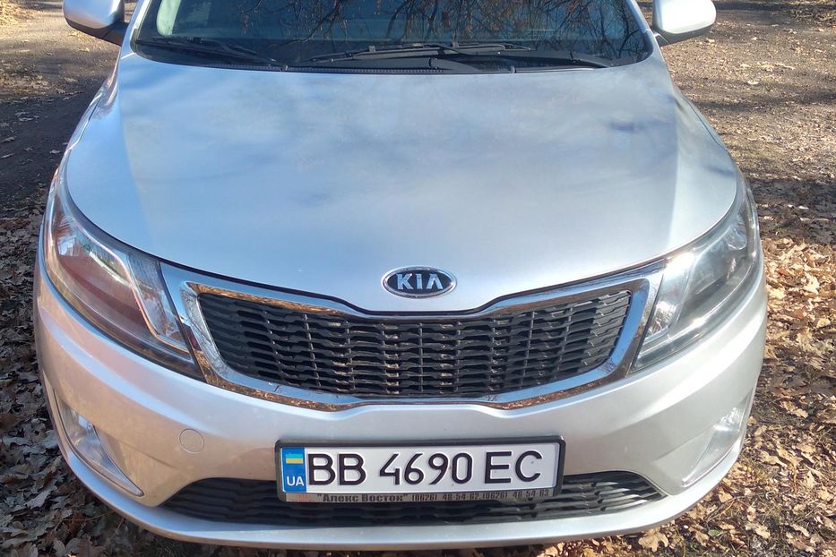 Продам Kia Rio 2013 года в г. Лисичанск, Луганская область