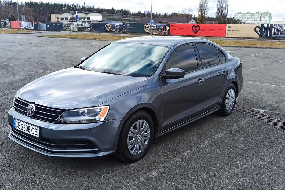 Продам Volkswagen Jetta 2015 года в Киеве