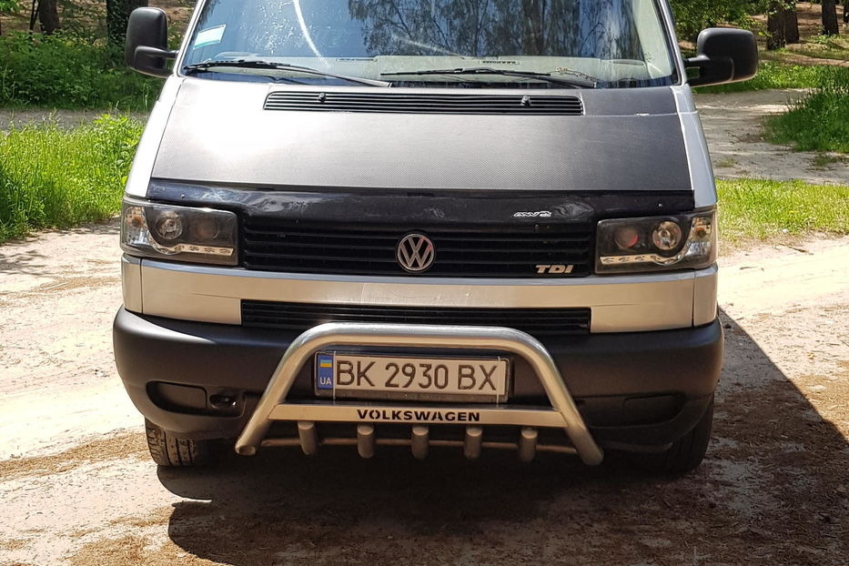 Продам Volkswagen T4 (Transporter) пасс. 2001 года в г. Кузнецовск, Ровенская область