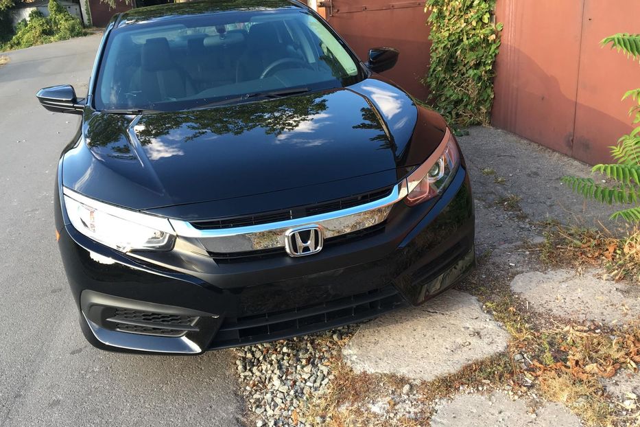 Продам Honda Civic 2017 года в Днепре