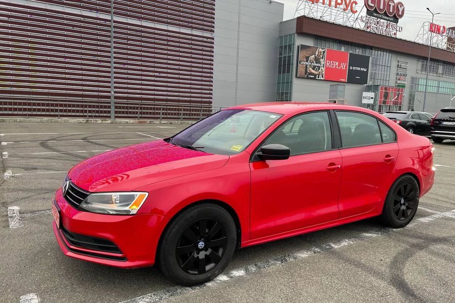 Продам Volkswagen Jetta  SE TSI 1.8 2015 года в Киеве