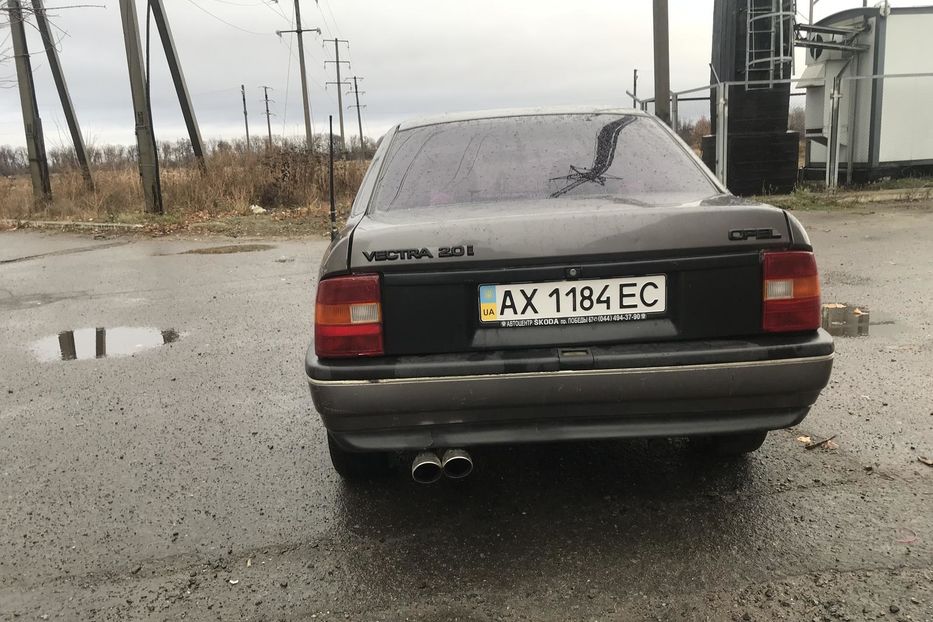 Продам Opel Vectra A 1989 года в Харькове