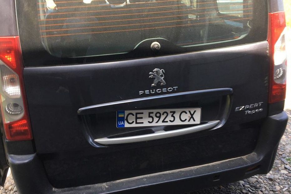 Продам Peugeot Expert пасс. 2013 года в Черновцах