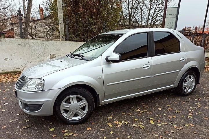 Продам Dacia Logan 2006 года в г. Кушугум, Запорожская область