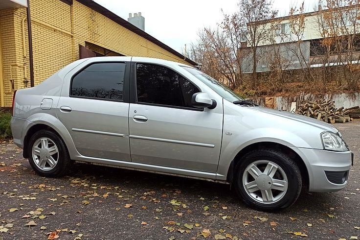 Продам Dacia Logan 2006 года в г. Кушугум, Запорожская область