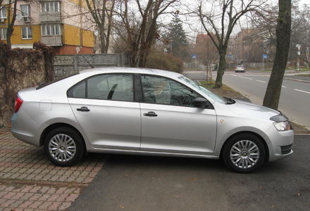 Продам Skoda Rapid Diesel 2014 года в Киеве