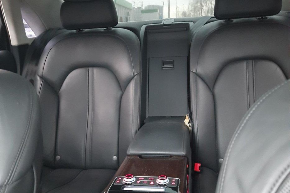 Продам Audi A8 Long 2014 года в Киеве