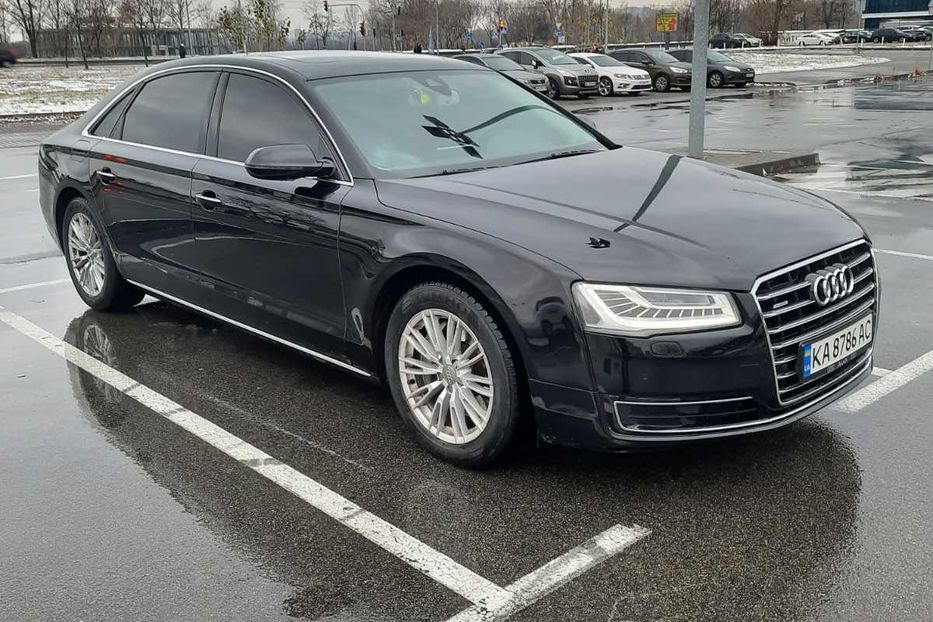 Продам Audi A8 Long 2014 года в Киеве