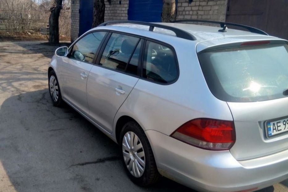 Продам Volkswagen Golf  VI 2010 года в г. Кривой Рог, Днепропетровская область