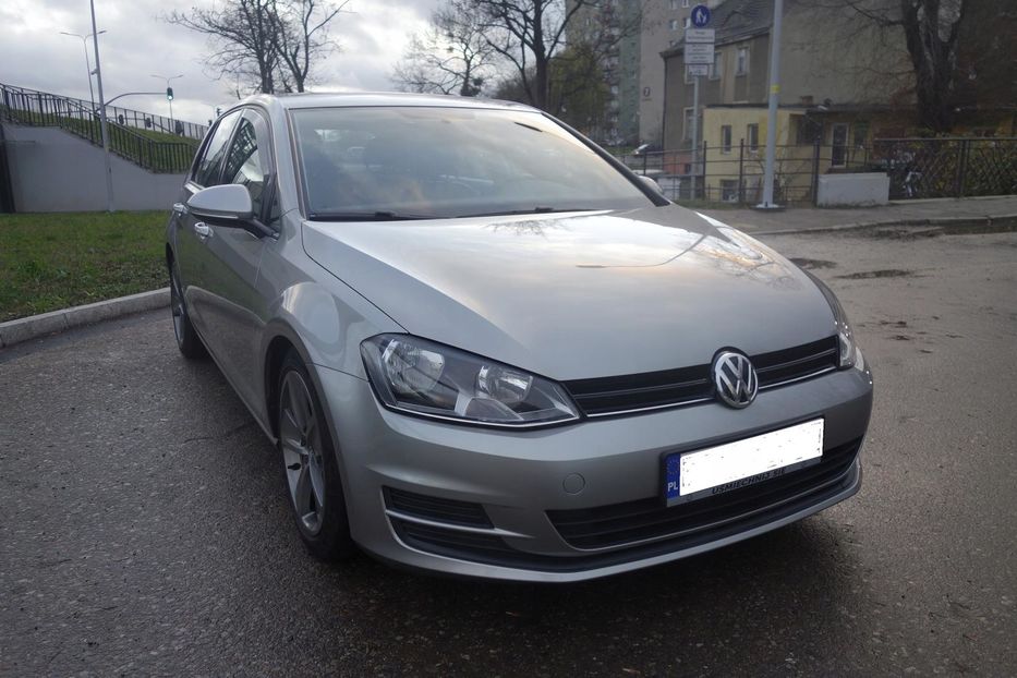 Продам Volkswagen Golf VII TSI 2015 года в Киеве