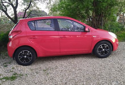 Продам Hyundai i20 2012 года в г. Красноильск, Черновицкая область