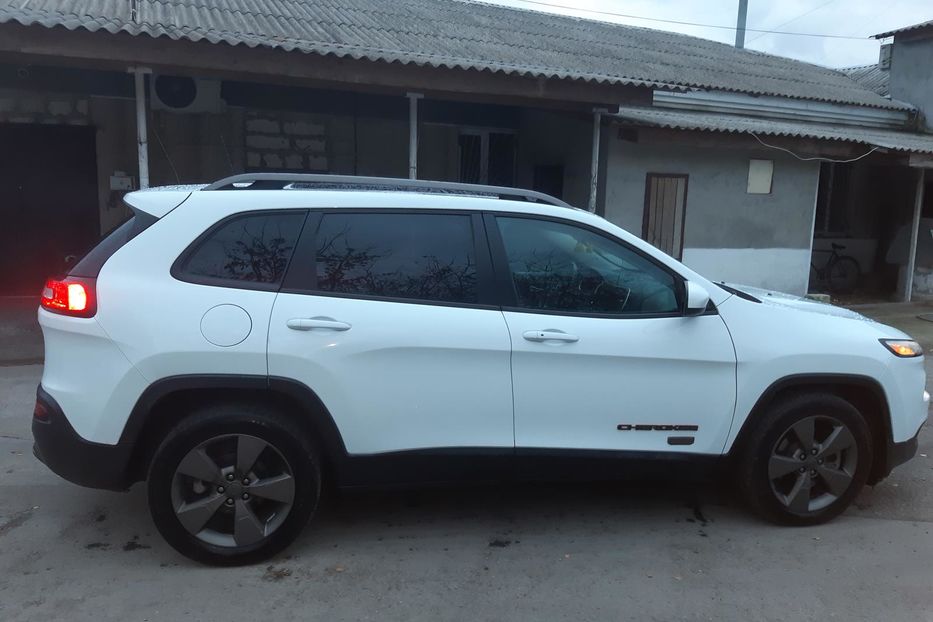 Продам Jeep Cherokee 2016 года в Хмельницком