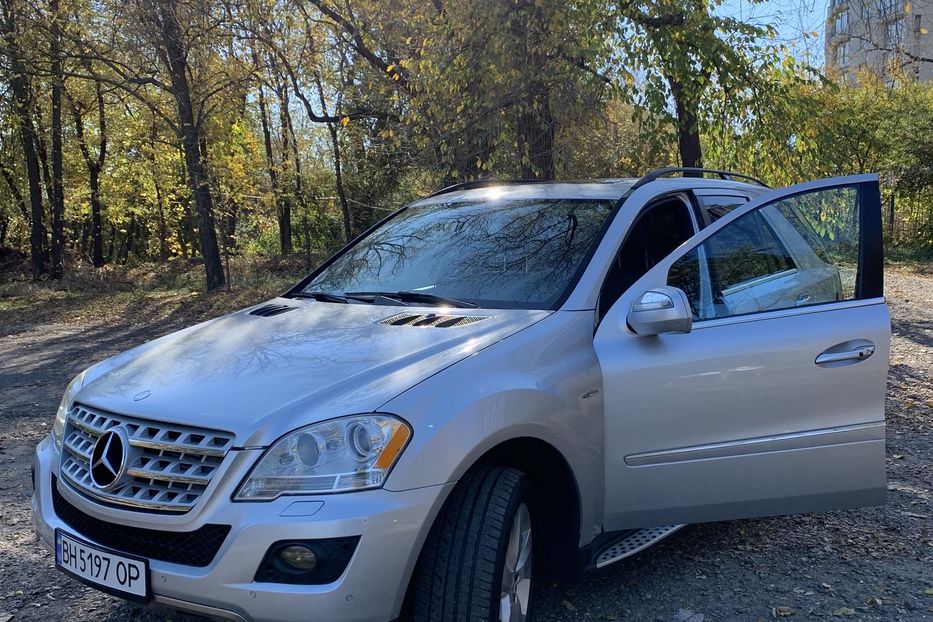 Продам Mercedes-Benz ML 350 2009 года в Одессе