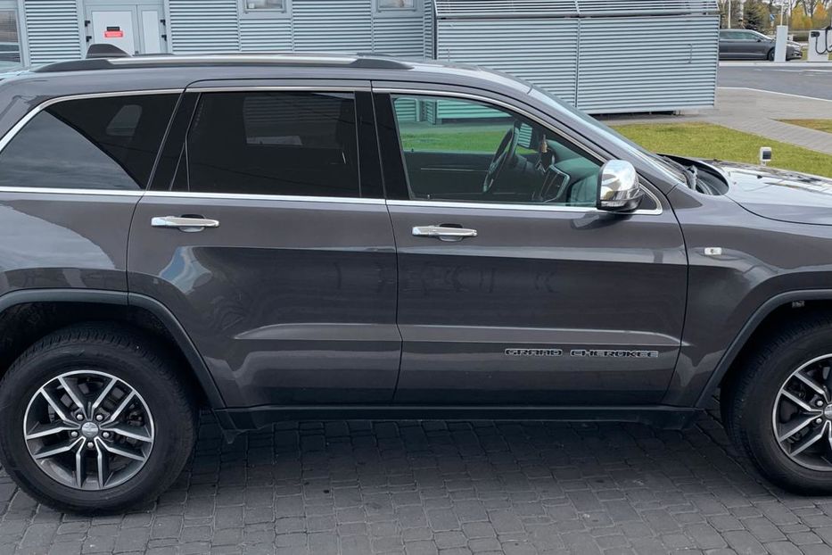 Продам Jeep Grand Cherokee Limited 2018 года в Житомире