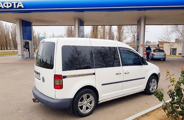 Продам Volkswagen Caddy пасс. 2005 года в г. Шостка, Сумская область