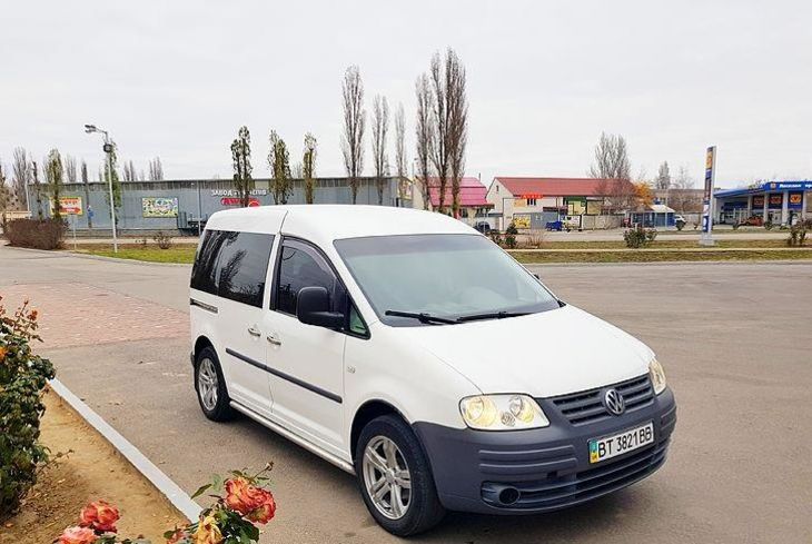 Продам Volkswagen Caddy пасс. 2005 года в г. Шостка, Сумская область