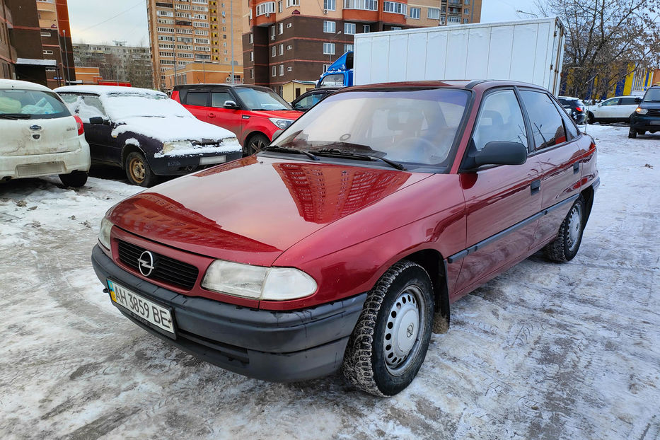 Продам Opel Astra F 1998 года в г. Мариуполь, Донецкая область