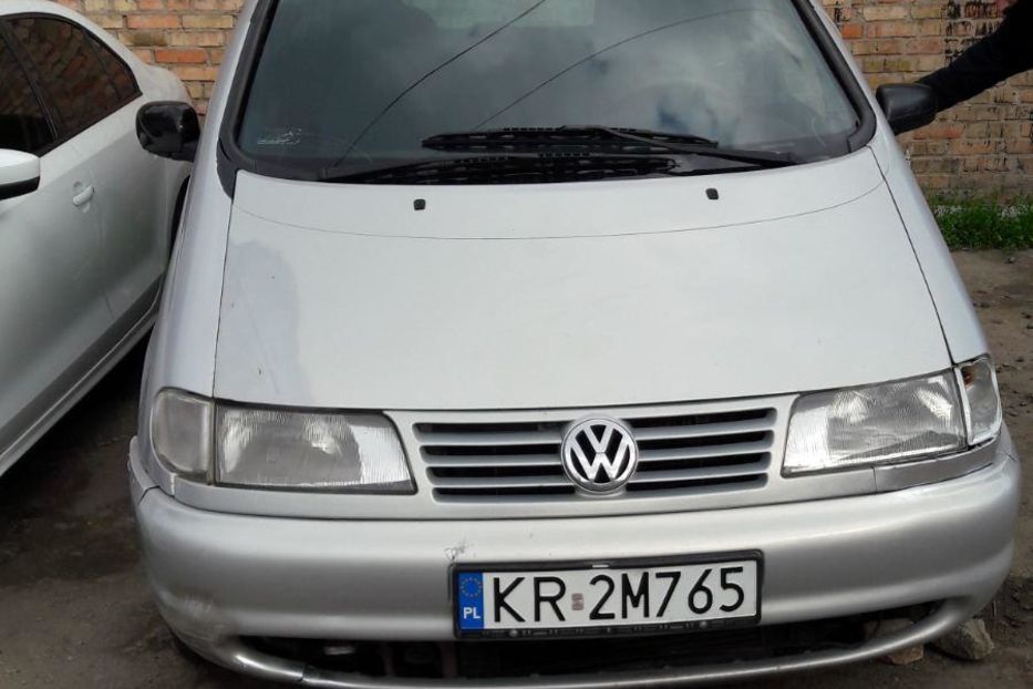 Продам Volkswagen Sharan 1999 года в г. Никополь, Днепропетровская область