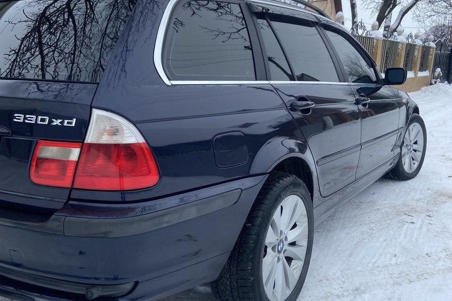 Продам BMW 330 Xd 2004 года в Черновцах