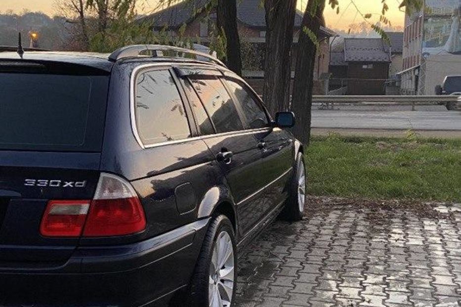 Продам BMW 330 Xd 2004 года в Черновцах