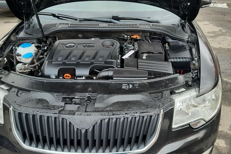 Продам Skoda Superb Ideal nekrasana 2013 года в Ровно