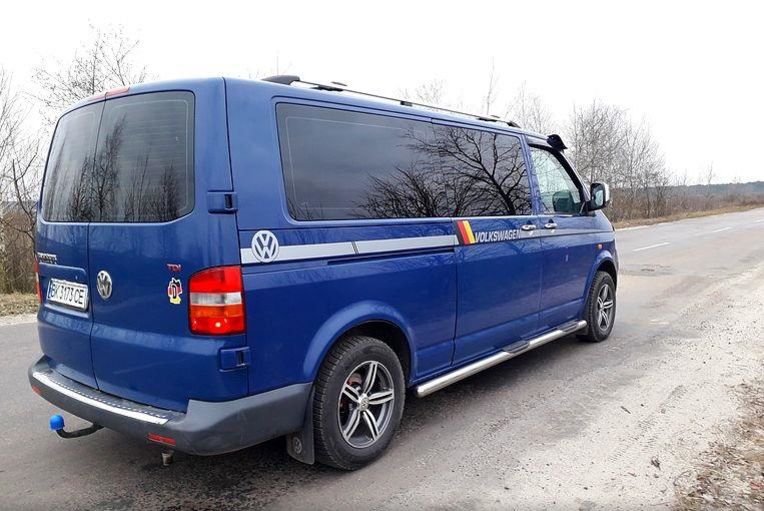 Продам Volkswagen T5 (Transporter) пасс. 2009 года в г. Яготин, Киевская область